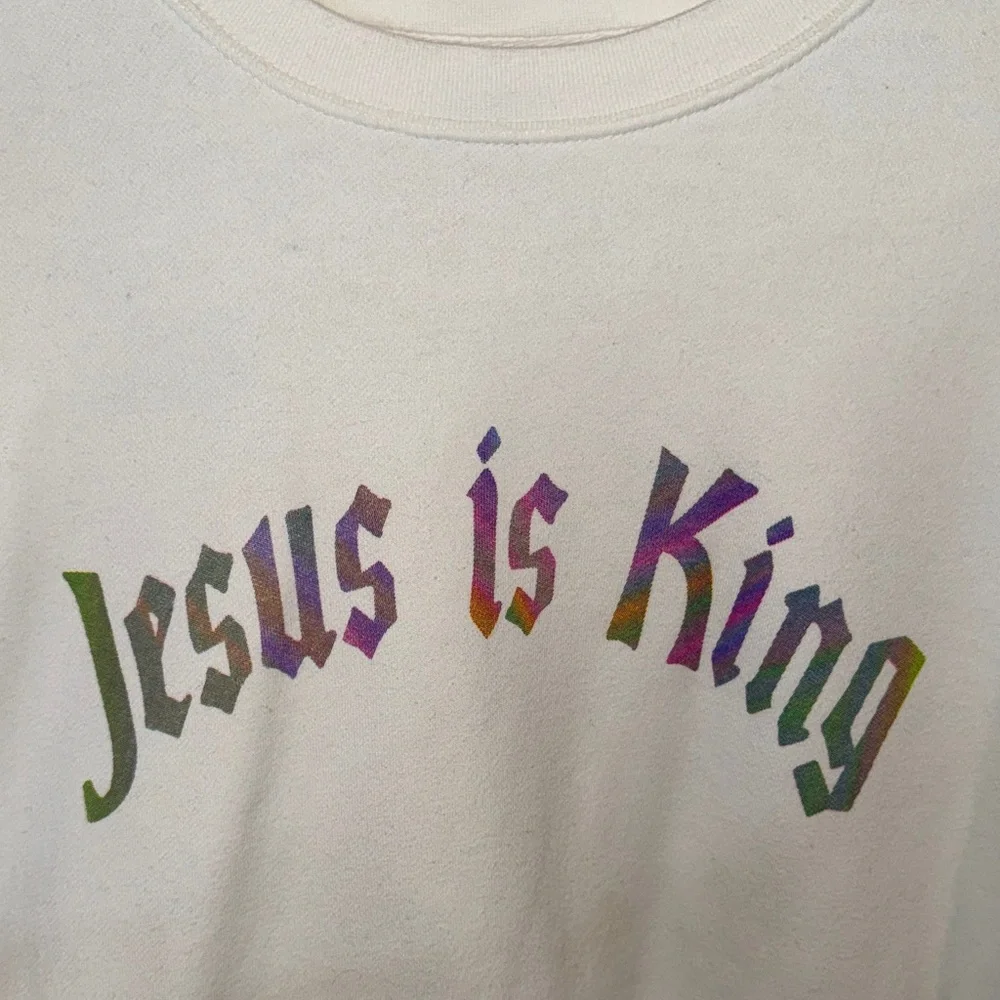 White Graphic Men's Sweater - Picture 3 of 5